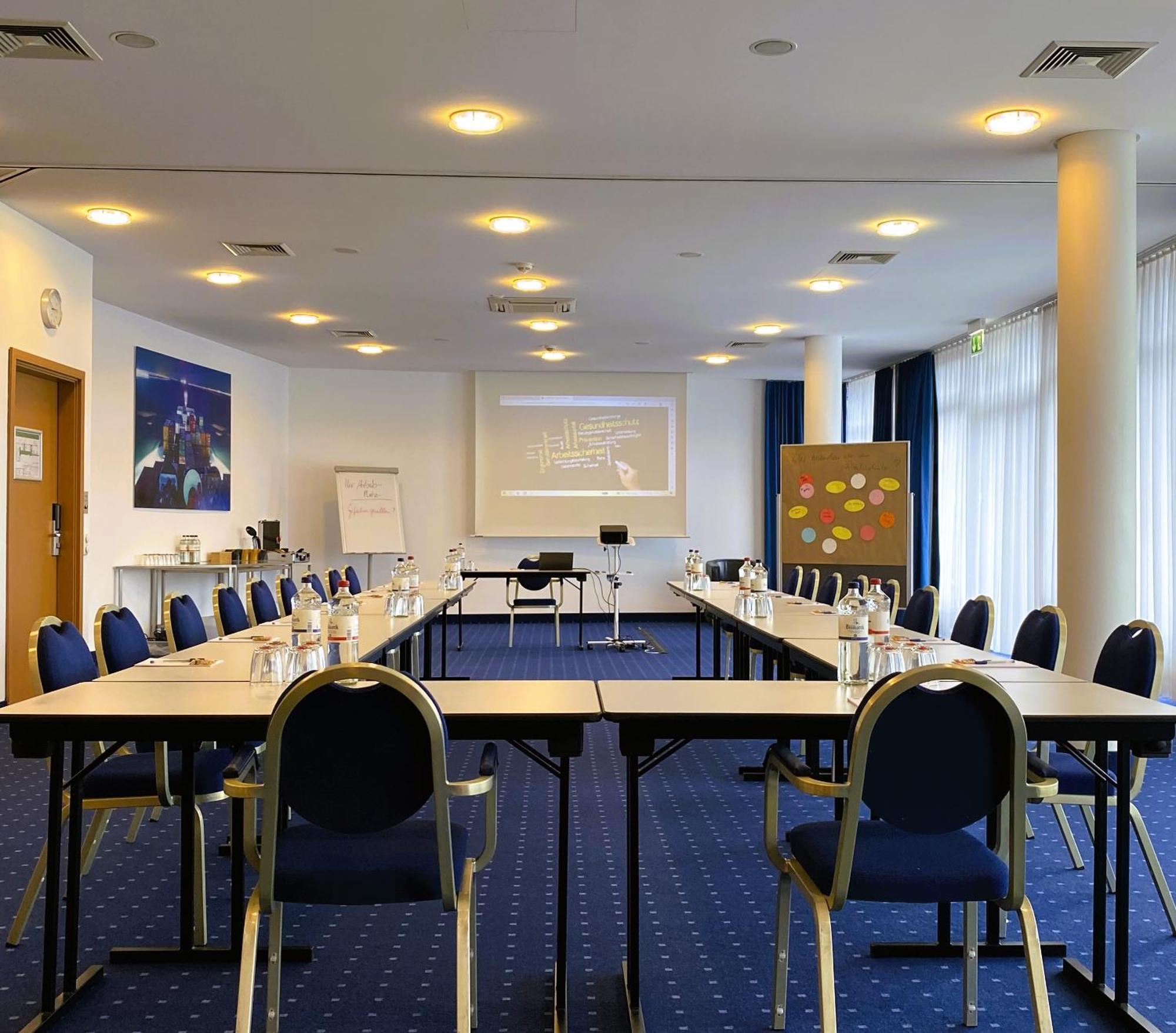 Hotel Stadthafen Stade Bagian luar foto
